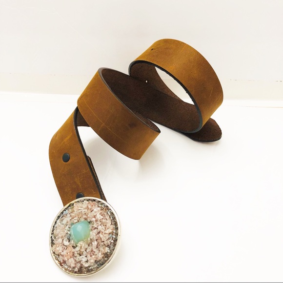 Justin Leather Accessories - Justin Medallion Crystal Brown Cowhide Belt Sz 30